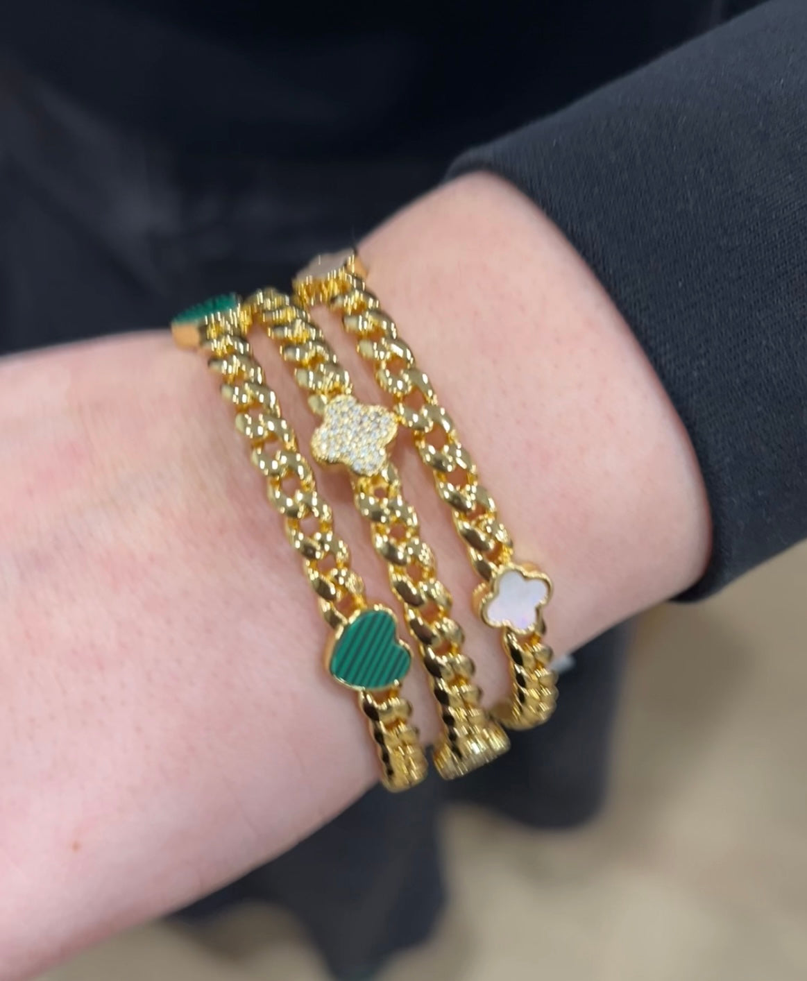 Link Bangle Accented With Mother Of Pearl Hearts
